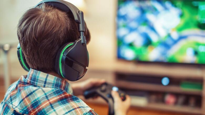 How Does Online Gaming Influence Your Relationships